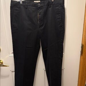 Dockers Men’s Black Chinos
